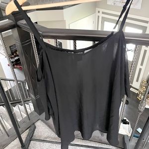 Torrid Cold Shoulder Top Size 3